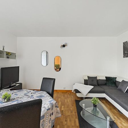 Asnières "Joie De Vivre" - Parisian Spacious & Charming Flat מראה חיצוני תמונה
